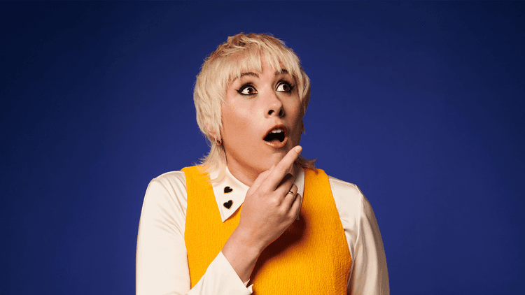 Maisie Adam : Je-ne-sais-plus-qui